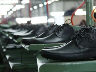 革靴などのベトナムからの輸入、買付け、仕入れはベトナム仕入れ.com まで